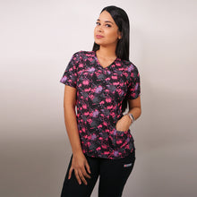  Delantal Mujer tela elasticada estampada. Combina con Negro y con fucsia - Art. 2357