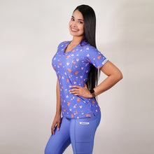  Delantal Mujer tela elasticada estampada Capibara. Combina con Celeste - Art. 2495