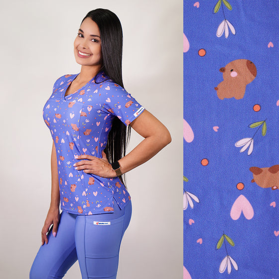 Delantal Mujer tela elasticada estampada Capibara. Combina con Celeste - Art. 2495