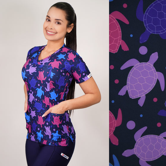 Delantal Mujer tela elasticada estampada Tortuga. Combina con Azul Marino - Art. 2511