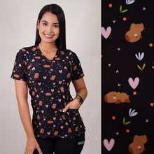  Delantal Mujer tela elasticada estampada Capibara. Combina con Negro - Art. 2517