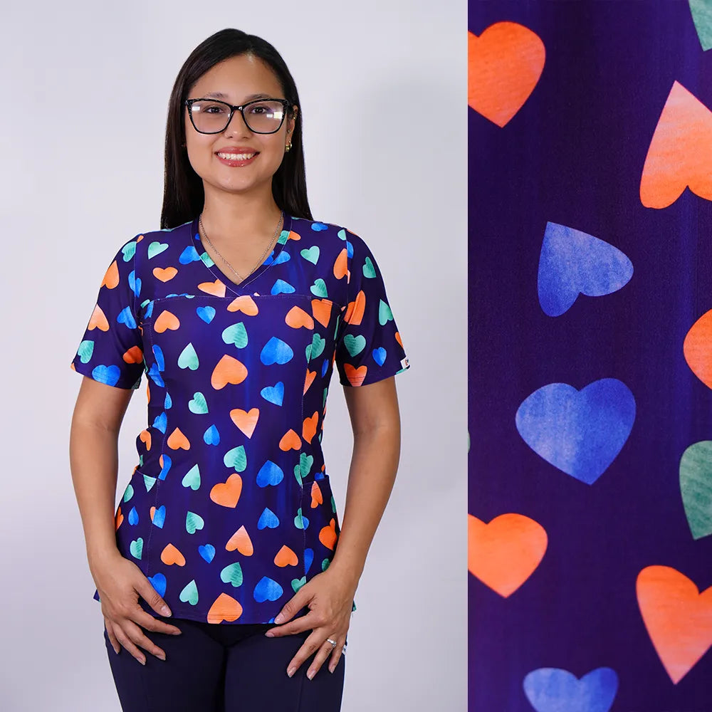 Delantal Mujer tela elasticada estampada Corazones. Combina con Azul Marino - Art. 2529