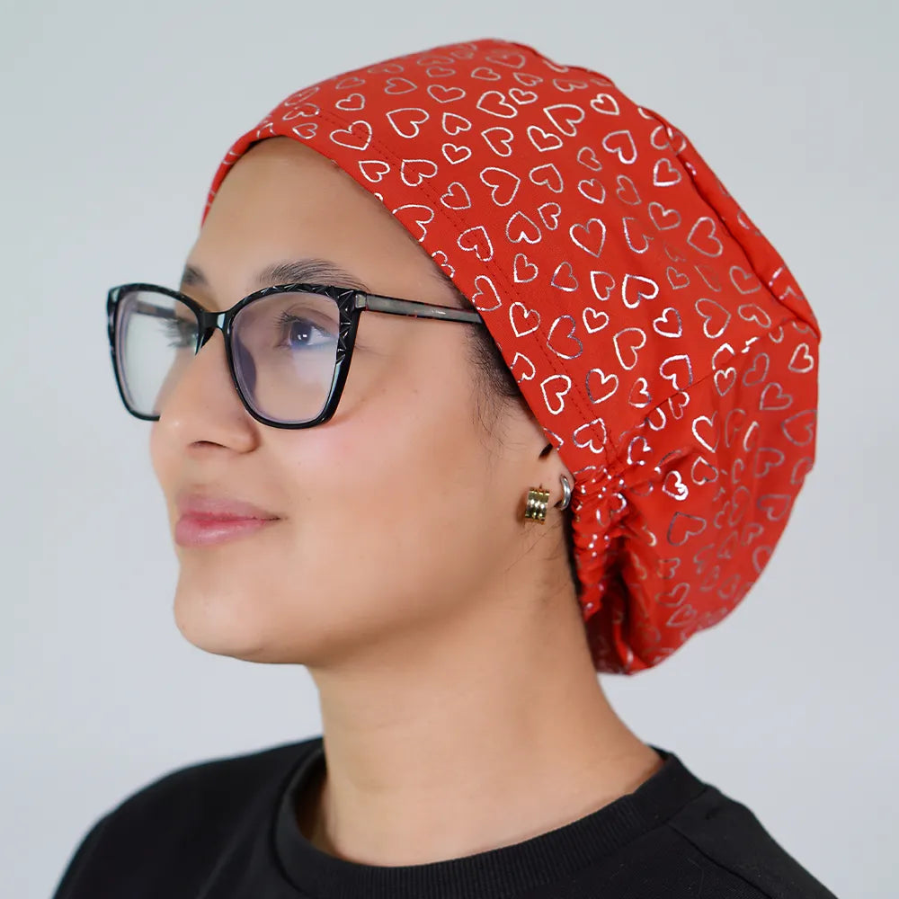 Gorro clínico. Corazones Rojos. 400-65