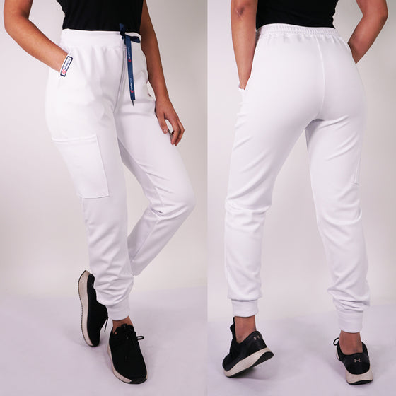 Jogger clínico Premium.   Art. 699-7 - Blanco