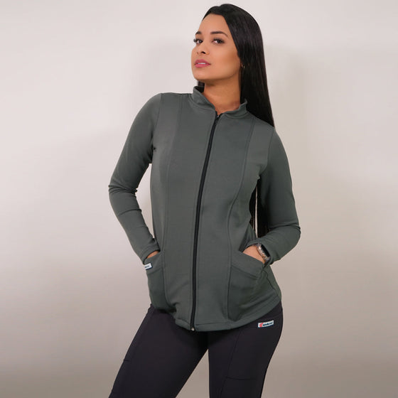 Polerón clínico Spandex - Mujer.   Art. 917 - Gris Claro
